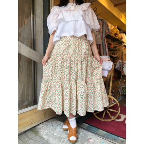 skirt 412[ge78]