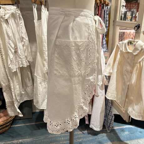 apron 658[ge629]