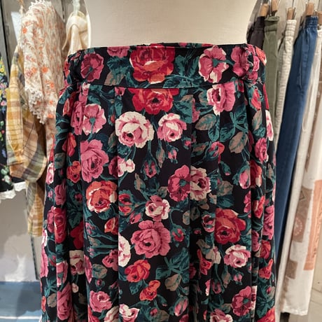 skirt 902[ks1]