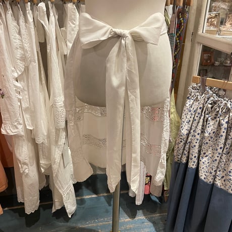 apron 674[ge799]