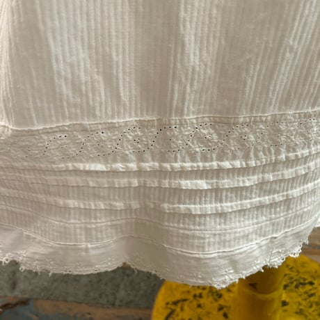 apron 495[ge825]