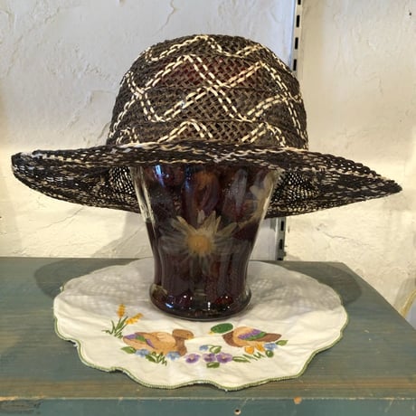 hat 40[MAD-85]