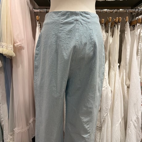 bottoms 985[ge129]