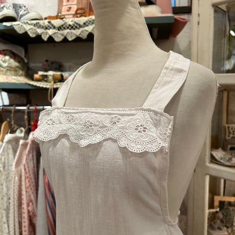 apron 371[ge759]