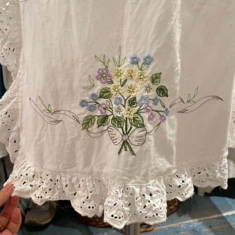apron 598[ge699]