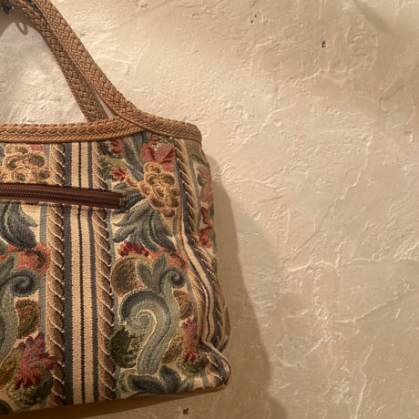 bag 233[ge745]