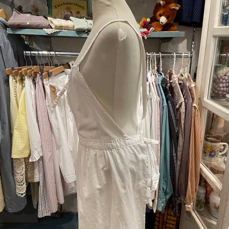 apron 485[ge747]
