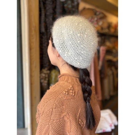 hat 235[ge974]