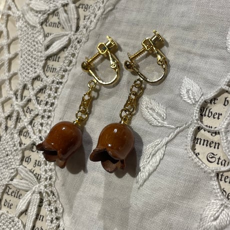 accessory 470[ge183]