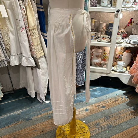 apron 502[na508]