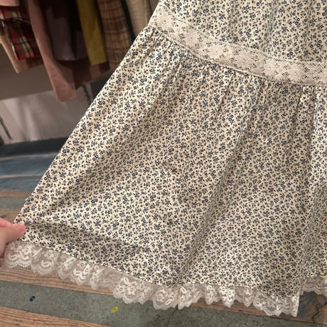 skirt 625[ge698]