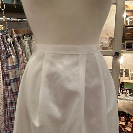apron 357[ge749]