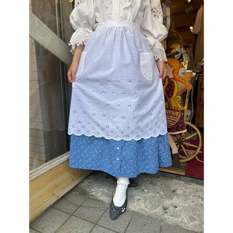 apron 563[ge453]
