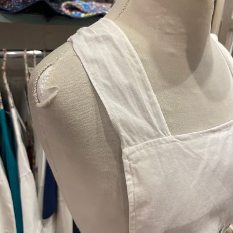 apron 595[ge696]