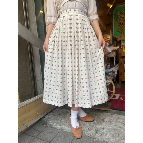 skirt 689[na236]