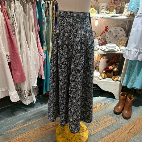 skirt 493[AR42]