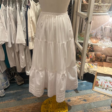 skirt 666[ge670]