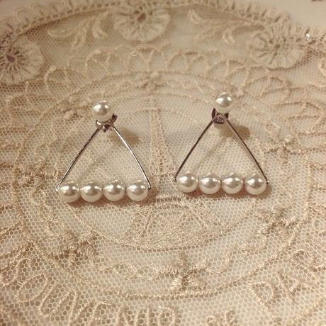 accessory 304[AA837]