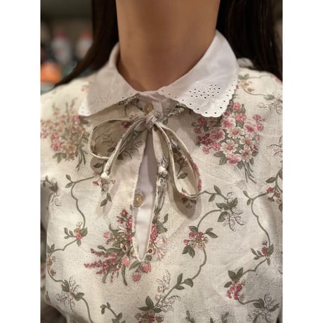 collar 27[na720]