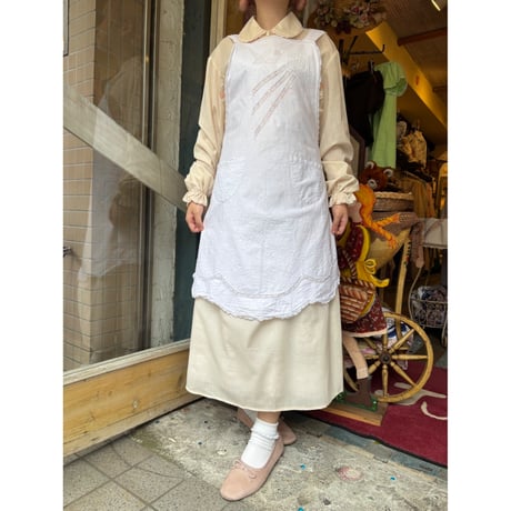 apron 546[ge166]