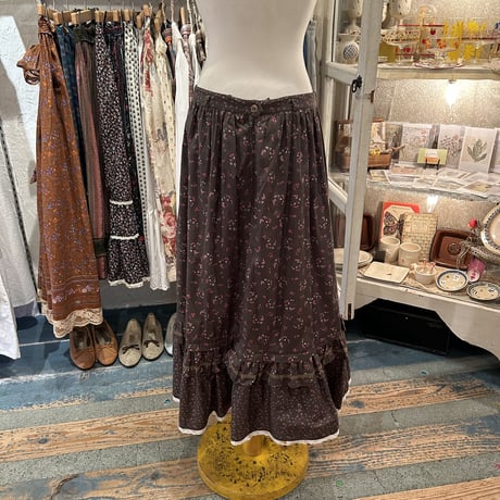 skirt897[ge103]