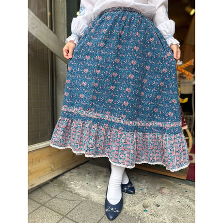 skirt 834[na197]