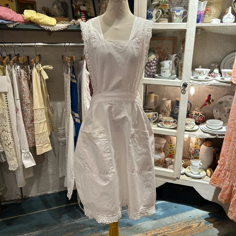 apron 497[na503]