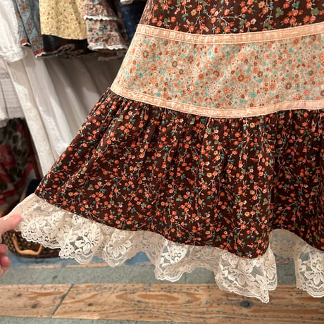skirt 445[na468]