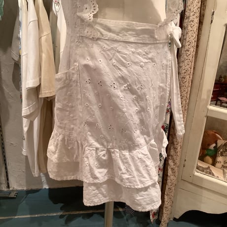 apron 433[ge136]
