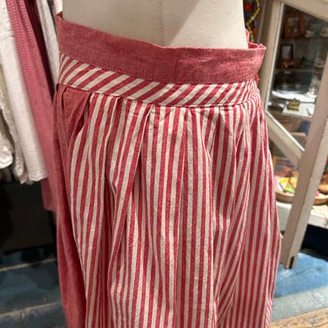 skirt 843[ge855]