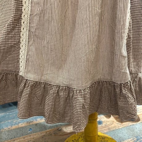 apron 649[ge583]
