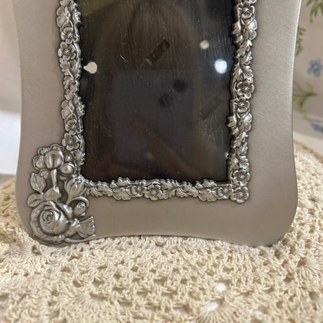 goods 228[FF806]