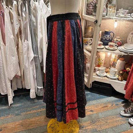 skirt 634[na318]