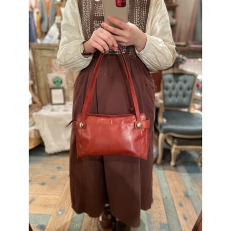 bag 822[na578]