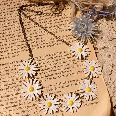 accessory 412[ge57]