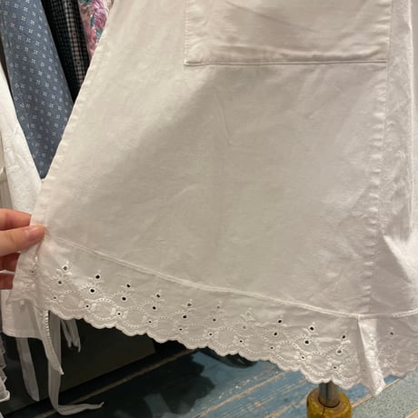 apron 696[ge165]