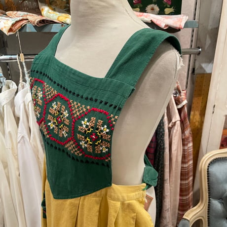 apron 459[na640]