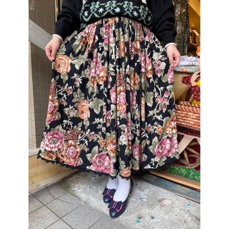 skirt 520[na739]