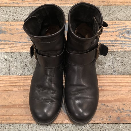 shoes 310[FF341]