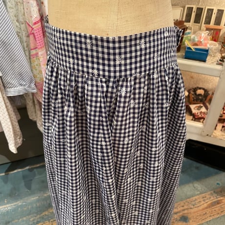 skirt 610[na873]