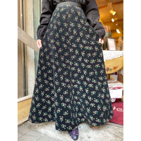 skirt 571[na300]
