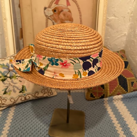 hat 216[na966]