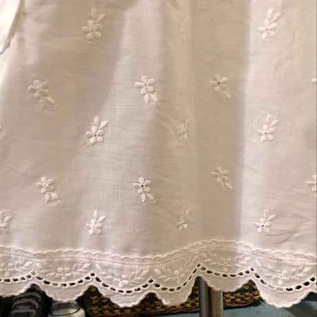 apron 576[ge644]