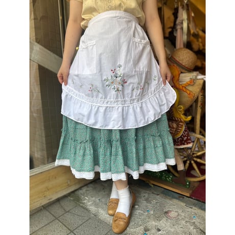apron 572[ge462]