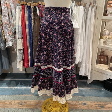 skirt 994[na389]
