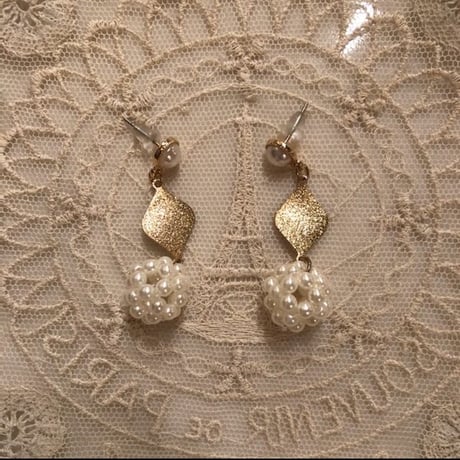 accessory 12[AA126]