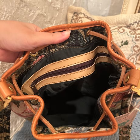 bag 236[FF740]