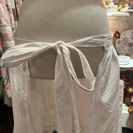 apron 529[ge65]