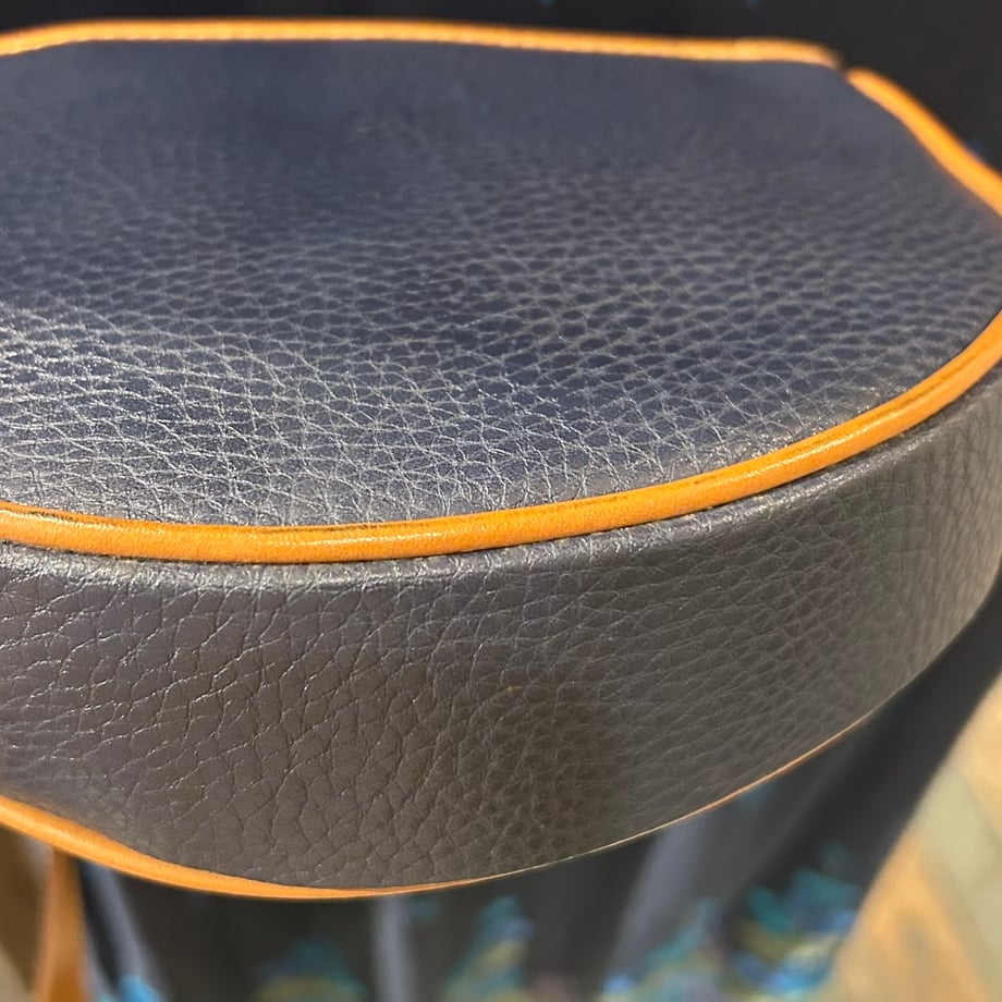 6a10e34329196f352a839d5c