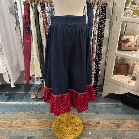skirt879[ge67]
